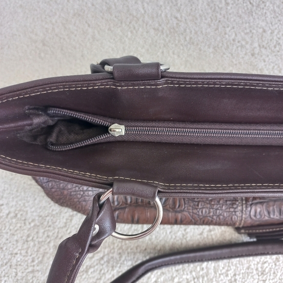 Brown Textured Leather Women's Bag - Picture 3 of 11